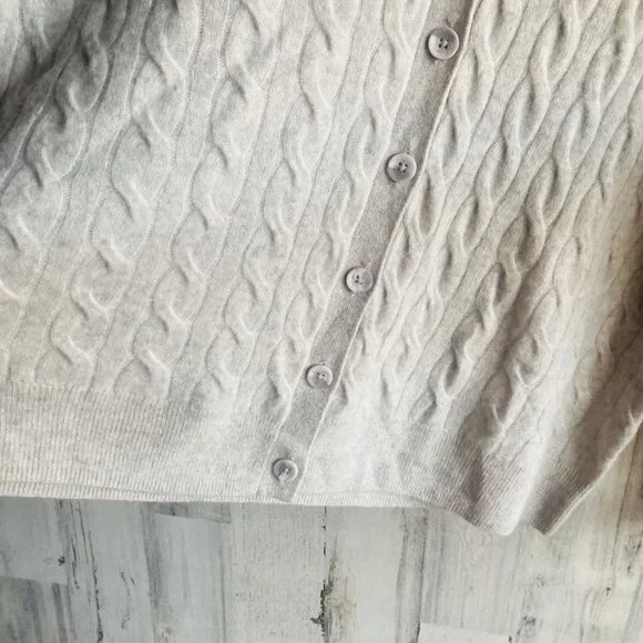 NWOT C by Bloomingdale's 100% Cashmere Grandpa Cardigan M Cable Knit Gray - Picture 6 of 12